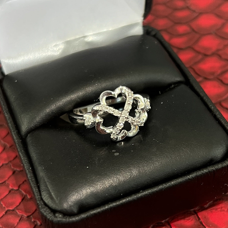 7321C4ED-1ADB-40A9-AD8D-07EDB63035CC